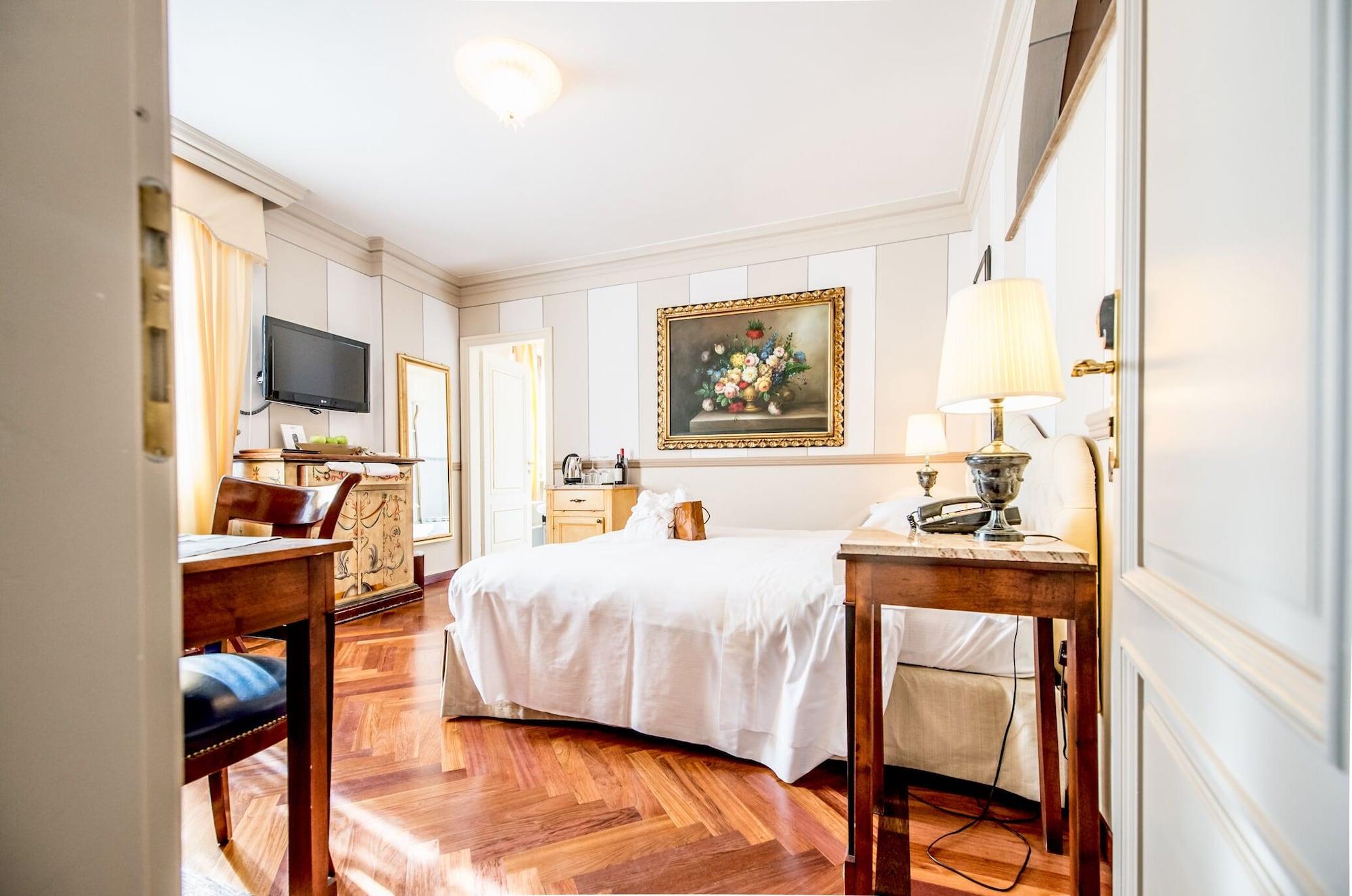 Hotel Beccaris