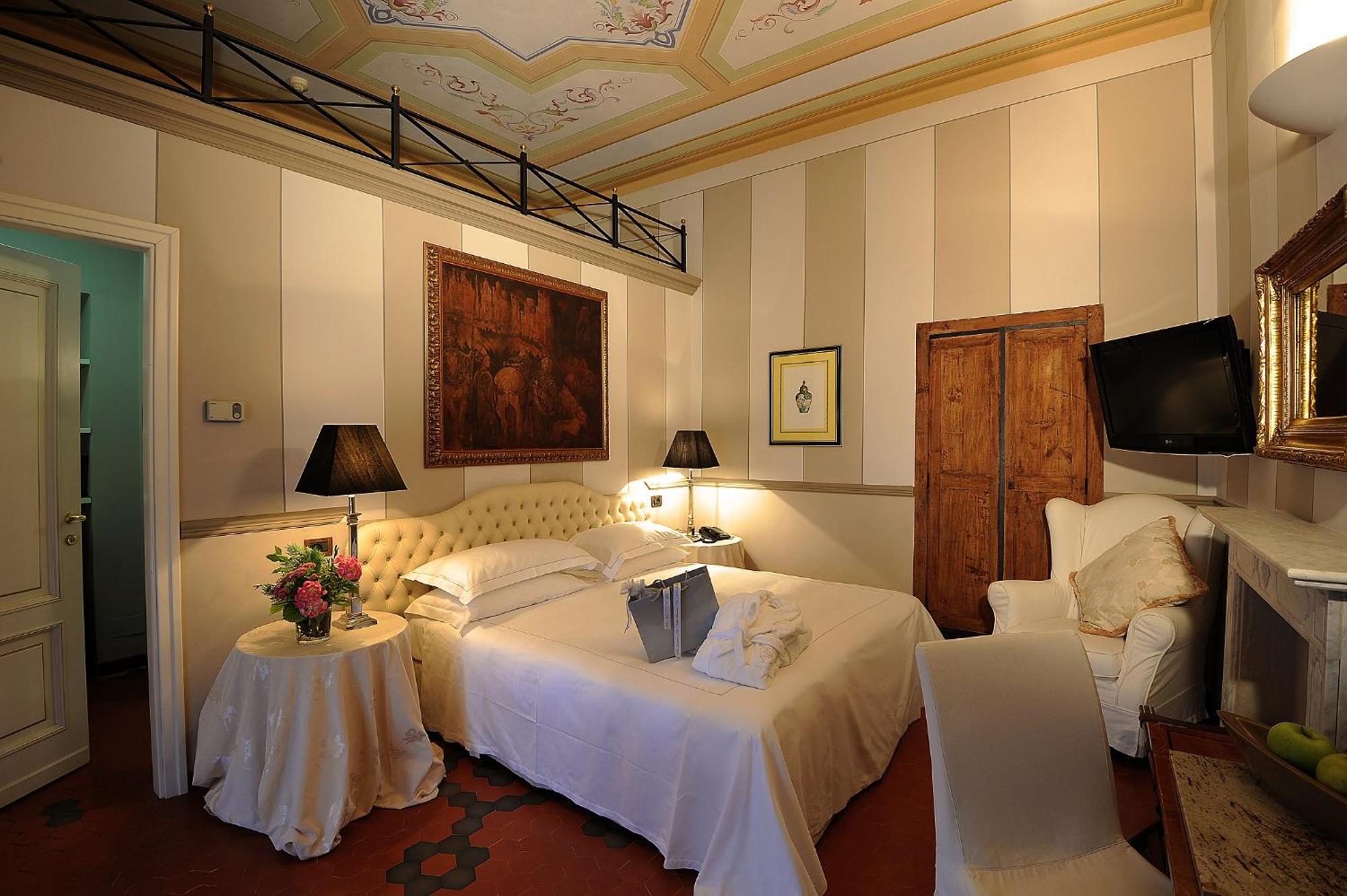 Beccaris Hotel Monforte dʼAlba